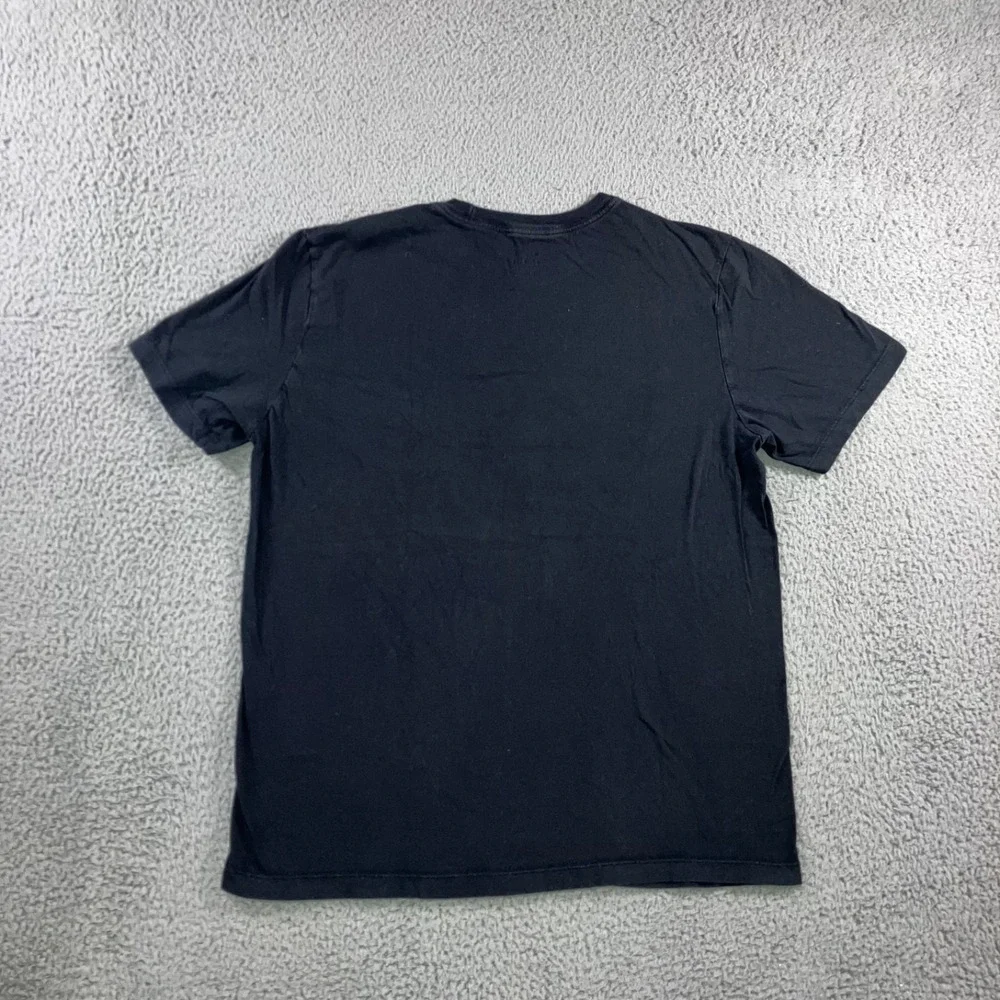 The Nike T‎ Shirt Men Large Graphic Swoosh Short Sleeve Retro Tee